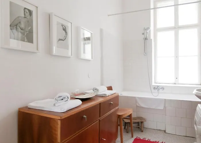 Grand, 2br *