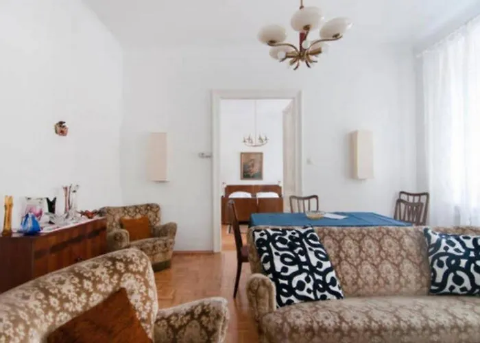 Grand, 2br